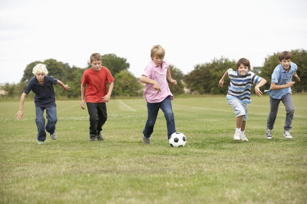 L like playing football. My friend playing Football. Boys are playing Football in the Park. Play Football in the Park. Boy is playing Football.